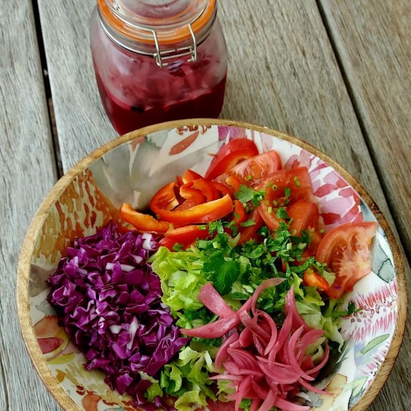 Quick and Spicy Pickled Red&nbsp;Onions