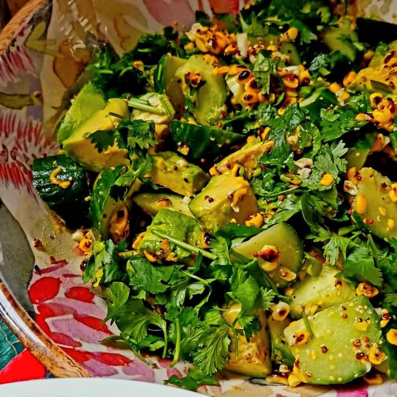 Simple, Fresh, and Delicious: Charred Sweetcorn & Avocado&nbsp;Salad