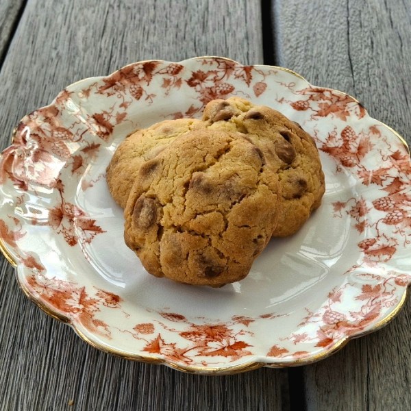 Thick & Chunky Chocolate Chip&nbsp;Cookies