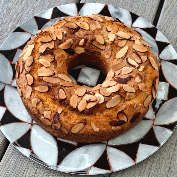 Classic Almond Cake – A Simple Bake for&nbsp;Sharing